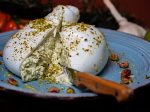 burrata al pistacchio